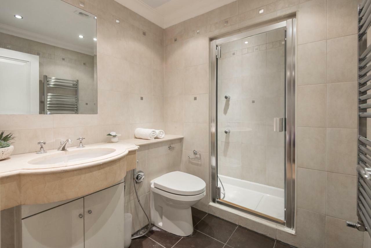 One Bedroom Hyde Park Apartment London Exterior photo